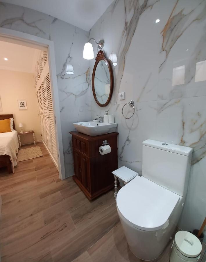 Couette-café Domus Duorum 2*